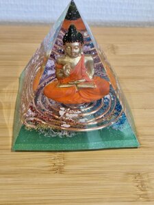 Orgonite energie piramide Boedha wijsheid