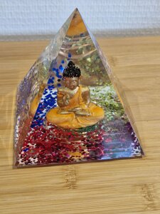 Orgonite energie piramide Boedha helende kracht