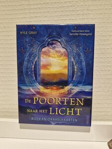 De poorten naar het licht - Boek en orakelkaarten